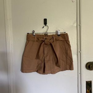 Banana Republic Petite Khaki Tie-Waist Utility Short